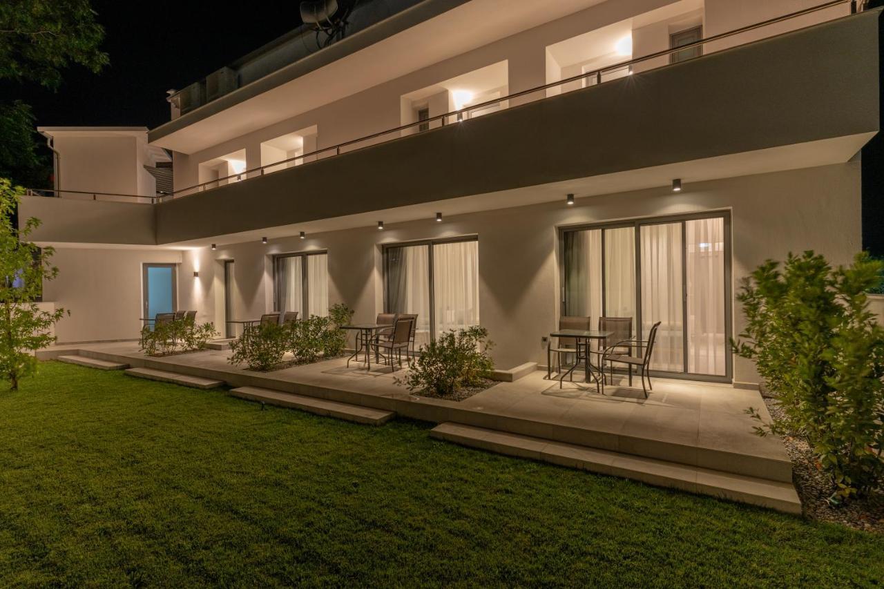 Mera Apartments Stavros  Exterior photo